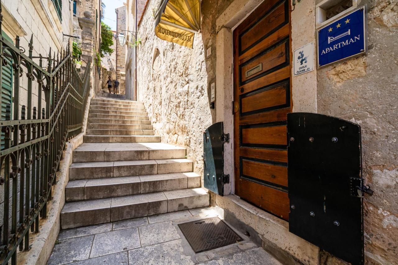 Apartment Swan - Dubrovnik Old Town Exterior photo
